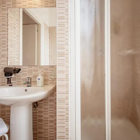 ベッド・アンド・ブレックファスト Toscana ピサ